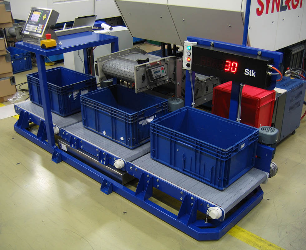 SysTec weighing terminals for counting tasks in logistics