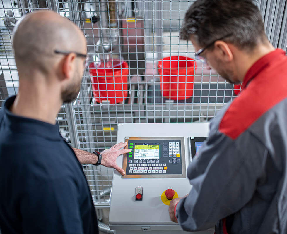 Terminal de pesage pour ligne de remplissage