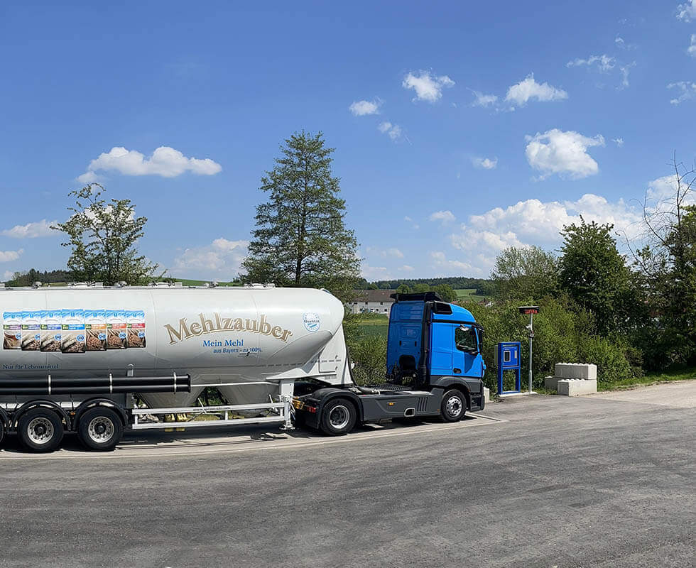 Fahrzeugwaage Scheller Mühle mit SysTec-Wägeterminal